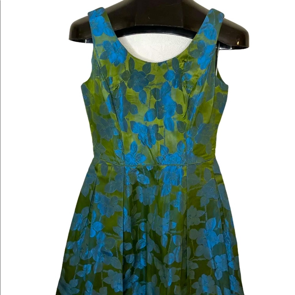 Parklane Debs Dress Size 6 Vintage  Tapestry
